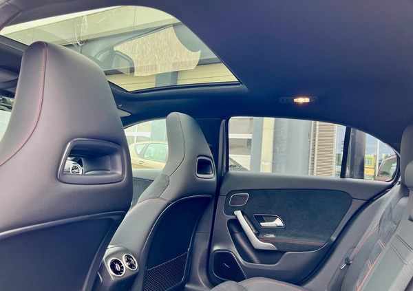 Mercedes-Benz Klasa A cena 205900 przebieg: 3000, rok produkcji 2023 z Warszawa małe 172